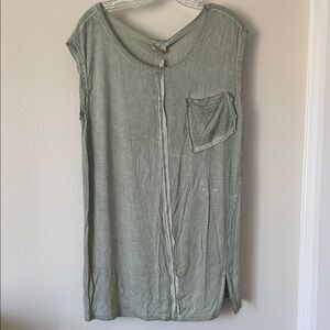 POL Women's T shirt dress. Soft Green Casual Top large nwt